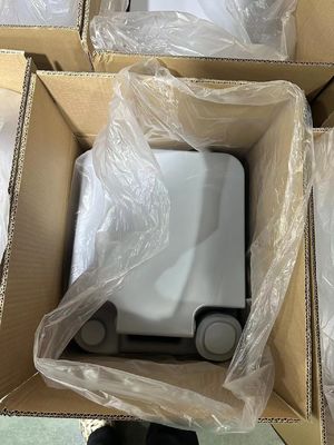 Tamaño de adulto Cuadrado inodoro Cubo de forma Inodoro portátil para material reciclado al aire libre