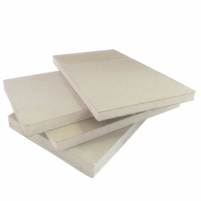 Techo insonorizado 600*600mm Diseño de placas de yeso acústicas de papel para decoración de paredes