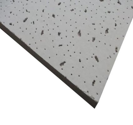 Tejas perforadas de lana mineral para decoración de oficinas y prestaciones acústicas