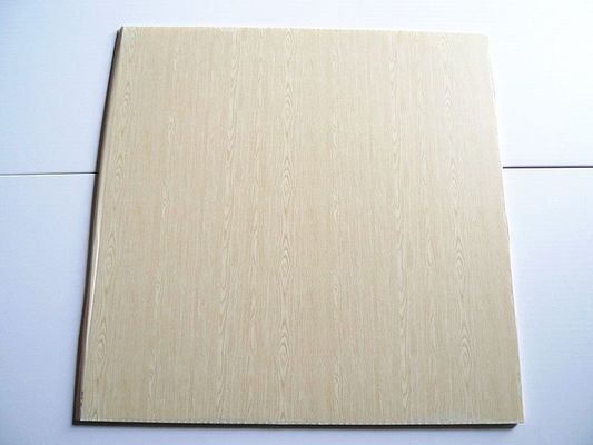 Panel de pared / techo decorativo en PVC 3D para personalización interior en el club nocturno KTV