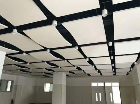 Instalación tablero de techo de fibra de vidrio para oficinas barras de centro comercial ocultas