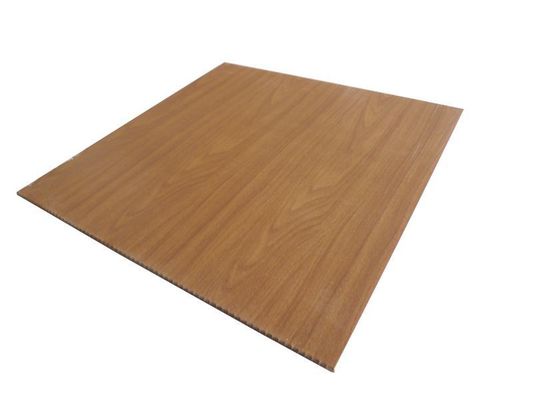 Tabla 3D de PVC colorida sin marco para decoración de paredes interiores en tamaño 500 * 1000 * 3.0mm