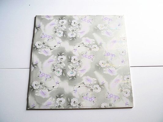Tablero compuesto 3D impermeable para decoración de techos de salas de reuniones Tamaño 500*2000*3.0mm