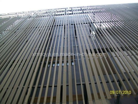 Recinto de cubierta de WPC exterior impermeable con patrón de grano de madera y diseño de superficie cepillada