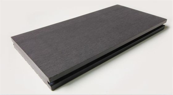 150mm*25mm Tejas de suelo de exterior de WPC personalizadas hechas con compuesto de plástico de madera