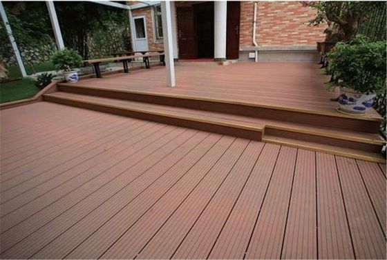 150 mm * 25 mm Tiles de piso de cubierta de madera verde de plástico compuesto de WPC personalizados