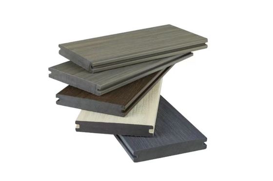 Tipo de suelo de madera compuesta 150 mm*25 mm para pisos exteriores