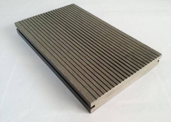Decking de madera de plástico compuesto para decoración