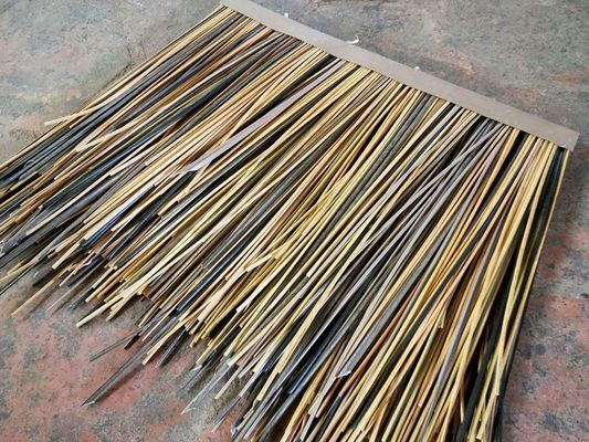Tejas de paja sintéticas a prueba de fuego personalizadas para soluciones personalizadas al aire libre