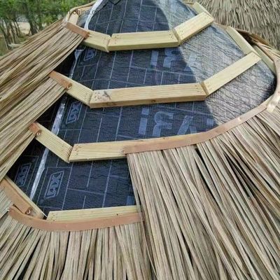 Actualizar a Noya Tiles de paja 1000 * 600mm para Tiki techos de paja artificial