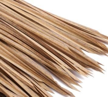 Tejas de paja tropical sintéticas impermeables al fuego personalizadas para cabañas de hotel HDPE Tiki