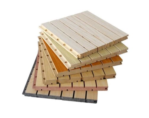Panel de pared acústico con ranuras de madera de grado A1 a prueba de fuego para aislamiento acústico de cine de hotel