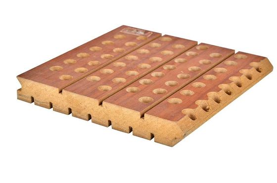 Tabla de madera acústica microperforada para paredes decorativas con borde cuadrado DSC 9994