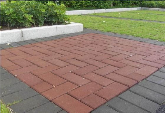 Mu30 Grado AAA Piedra de pavimento cerámica de hormigón permeable para pasarela de jardín