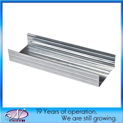 Pared de separación de acero galvanizado de hoja de vidrio de perfil de metal ancho 72 mm longitud estándar 3000 mm