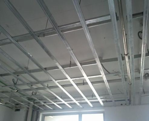 3000 mm longitud estándar tipo L galvanizado perfiles de pared seca de acero metálico C canal de techo