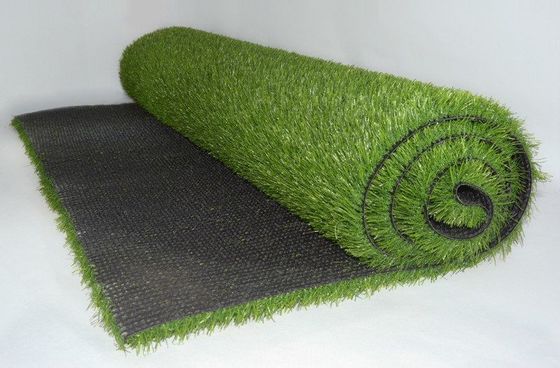 Alfombra verde sintética con forma de hilo curvado de clase internacional para interiores y exteriores