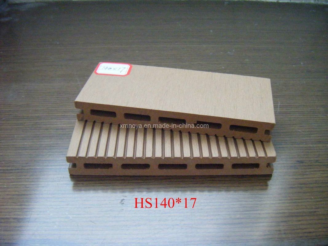 140mm*17mm Decking de WPC para suelos de jardín al aire libre Diseño personalizado y ecológico