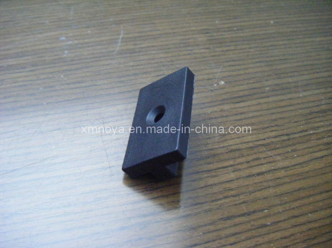 Productos de WPC Clip de plástico para piezas multifuncionales de suelo / baldosas