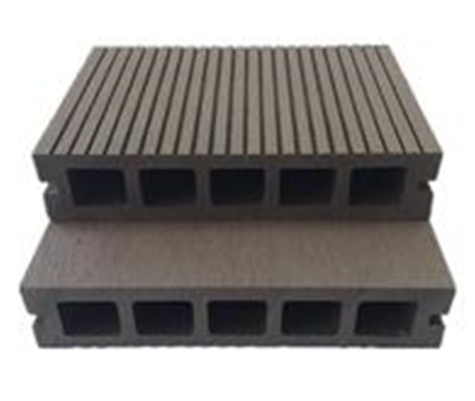 150mm*25mm Tejas de suelo de exterior de WPC personalizadas hechas con compuesto de plástico de madera