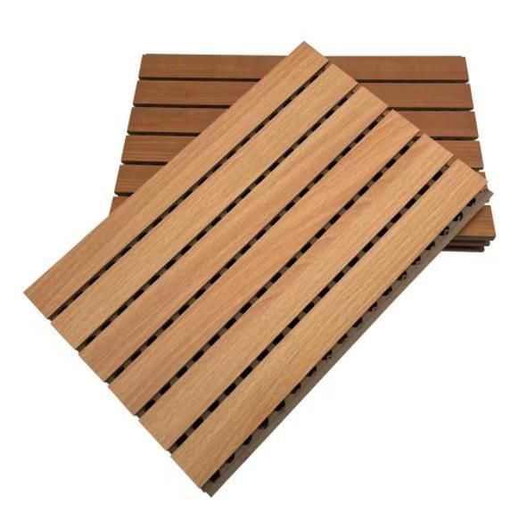 Paneles acústicos de madera perforados 600*600 Absorción de sonido Material decorativo de construcción