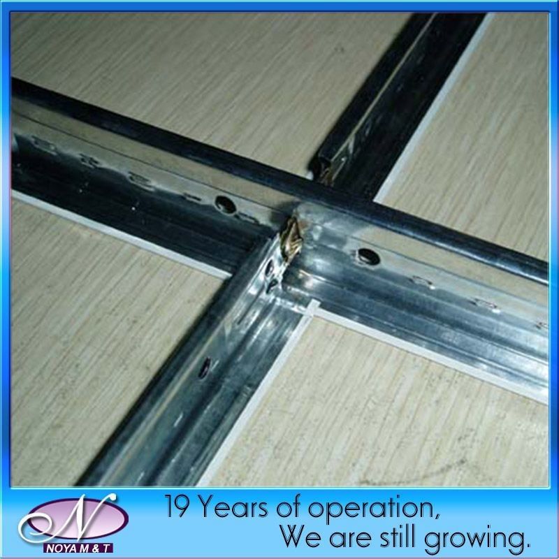 Sistema suspendido de techo de perfiles de acero con barras en T/red de teas con 32/38*24*3600 dimensiones